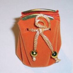 Roca vulcanica pentru absortia de unde Hartmann