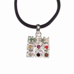 Bratara cu  Bagua din jasp si perle, pe elastic