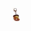 Charm / pandantiv cu carabina din chihlimbar Charm / pandantiv cu carabina din chihlimbar