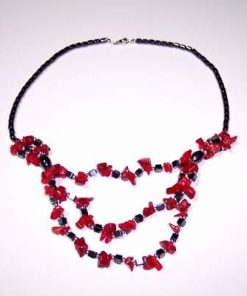 Set Colier, bratara si cercei din  coral industrial