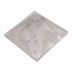 Piramida din cristal de stanca