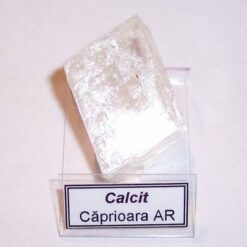 Calcit pe suport din plastic