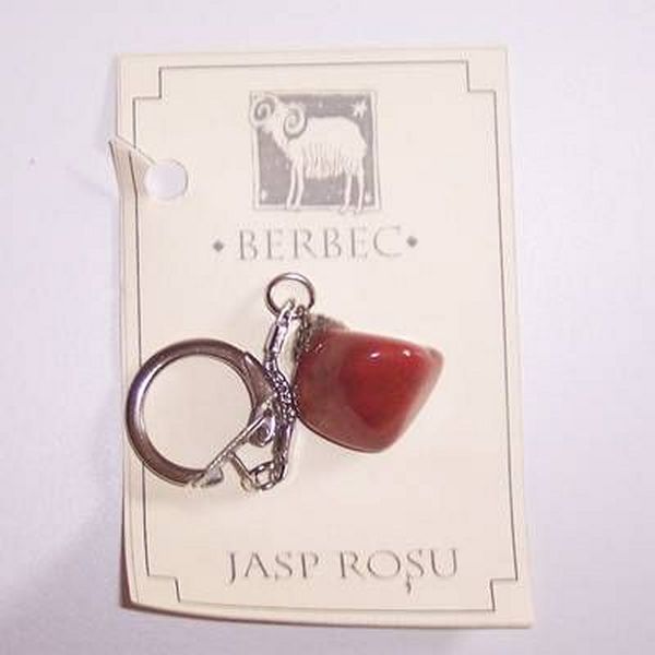 Breloc din jasp rosu Breloc din jasp rosu