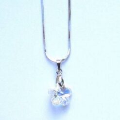 Pandantiv din cristal de Swarovski in forma de floare alba