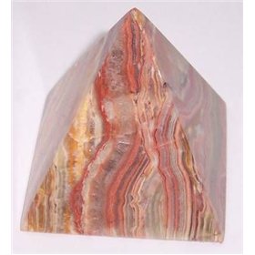 Piramida din onix - remediu pentru sanatate si succes