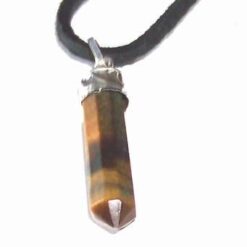 Cristal de rubin cu fucsit - model deosebit !