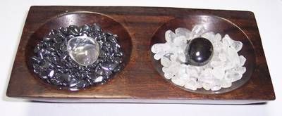 Set de cristale Yin Yang, in suport de lemn