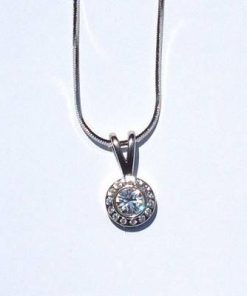 Pandantiv din cristal de Swarovski in forma de floare mov